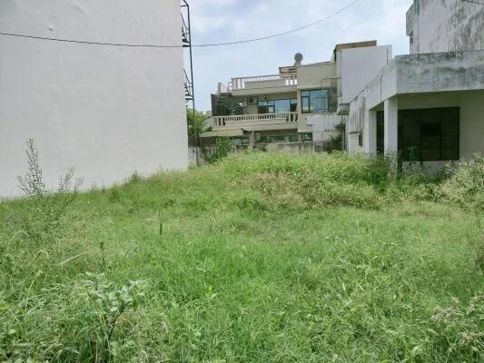 Plot in Panchkula Sector 9, PANCHKULA in Panchkula Sector 9