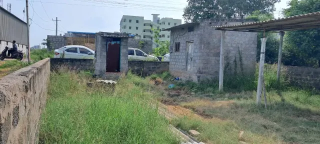Photo 3 of Plot for Sale in Pedda Kakani Road, Auto Nagar, Guntur
