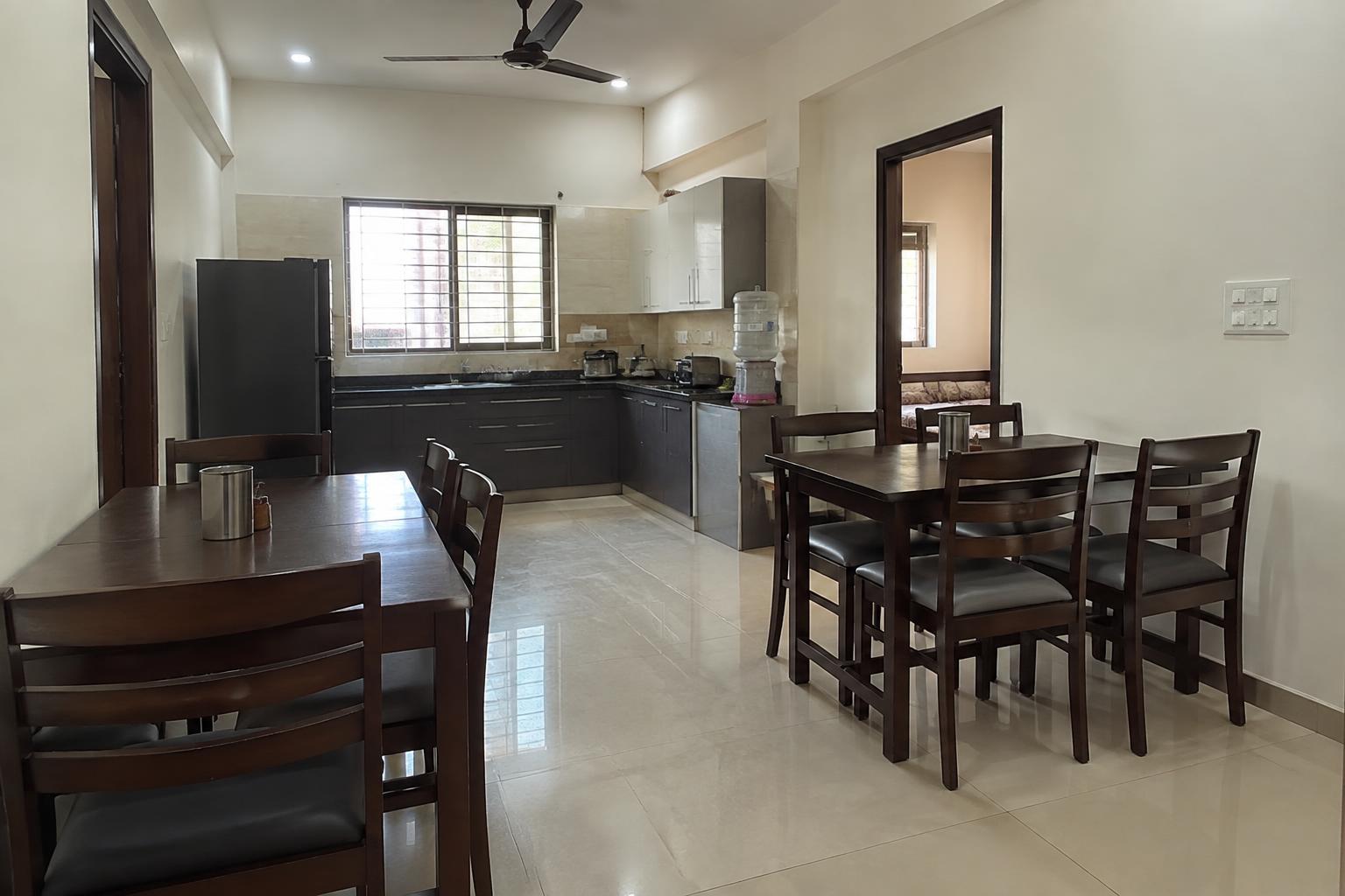 PG Rooms in Vasna Chacharvadi, Ahmedabad in Vasna Chacharvadi